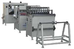 Full-auto knife paper pleating production line
